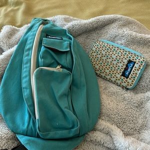 Kavu bag with matching wallet